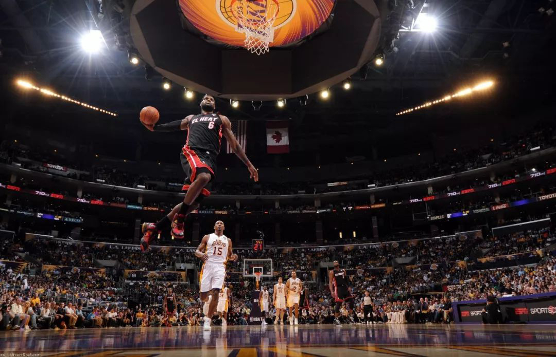 “互联网+体育”场景是关键 看动因体育、NBA、Keep若何衔接线上与线下丨体育经理人